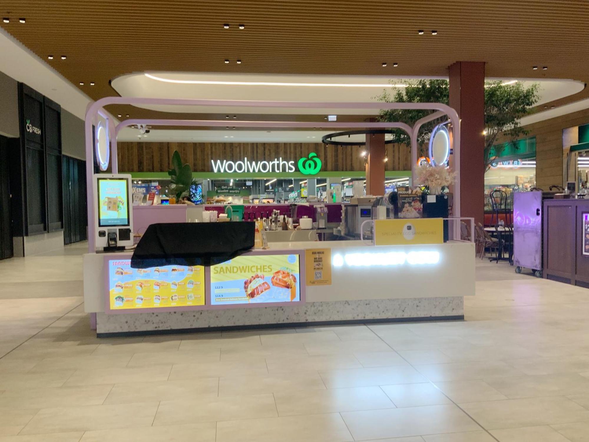 M-city Shopping Center - Executive Twin King Ensuites - Fully Equipped - Free Parking, Fast Wifi, Smart Tv, Netflix, Complementary Drinks & Amenities - 3168